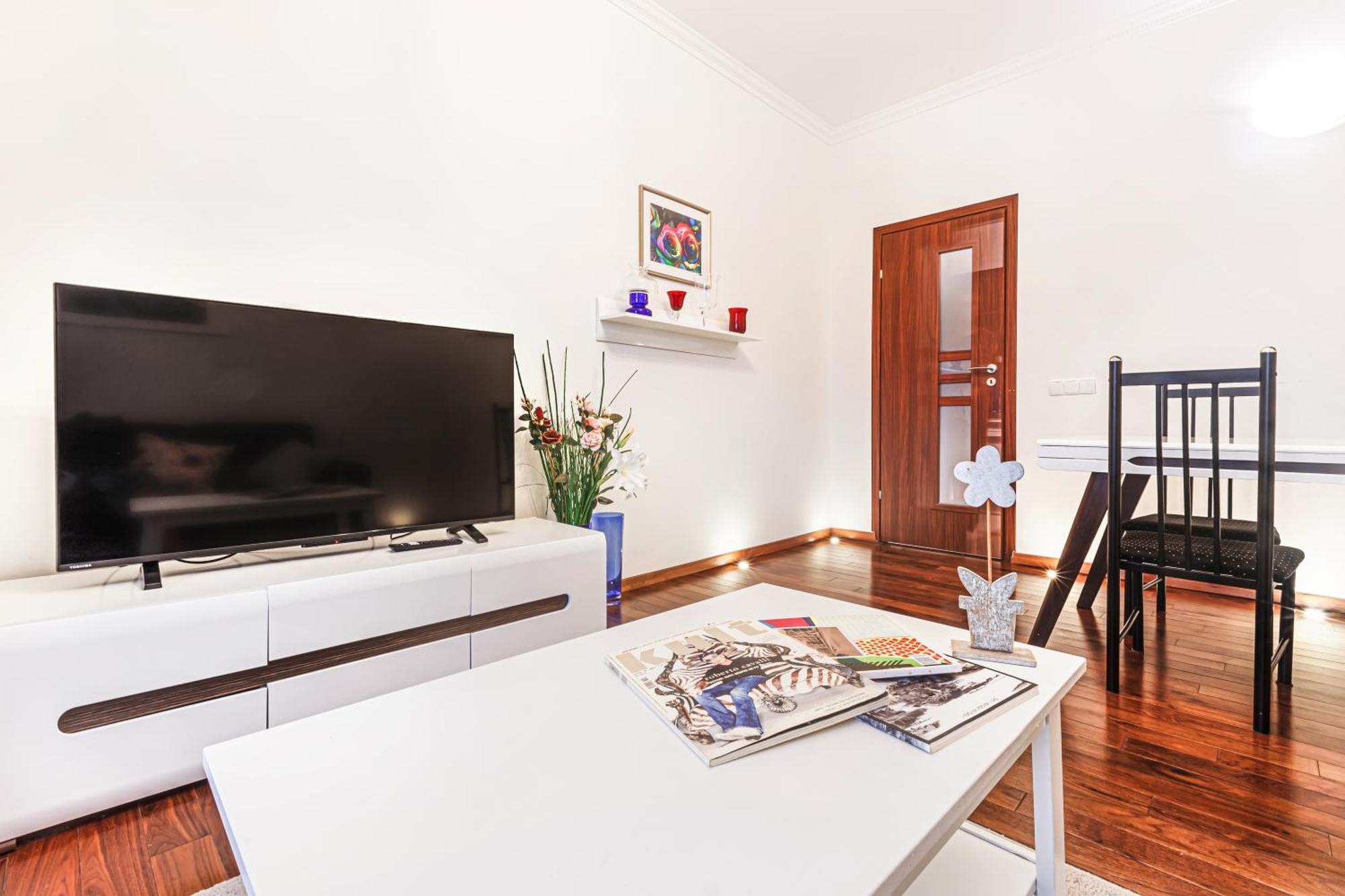 Klimatyczny Apartament W Centrum วรอตซวาฟ ภายนอก รูปภาพ